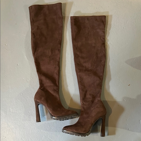 Jennifer Lopez Shoes - JLo, Jennifer Lopez Elegant Brown Suede Stretch Over the Knee Women's Boots, 9M